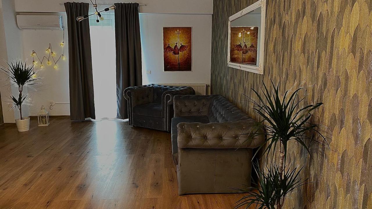 La Maison De Zoe - Airport Residences Отопени Екстериор снимка